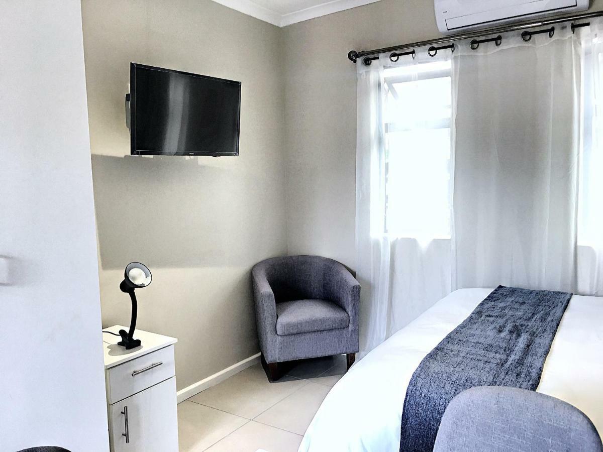 Selton Guesthouse เคปทาวน์ ภายนอก รูปภาพ