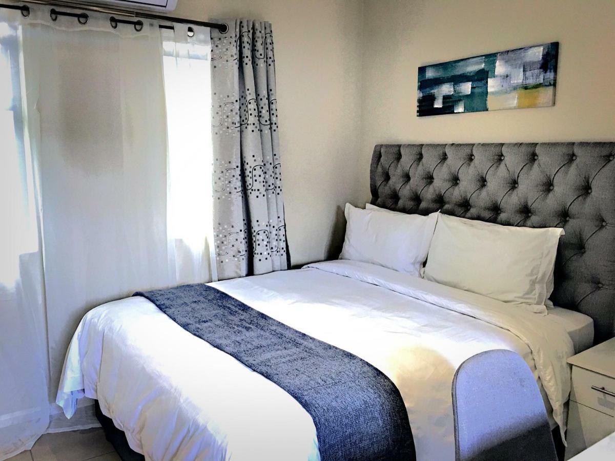 Selton Guesthouse เคปทาวน์ ภายนอก รูปภาพ